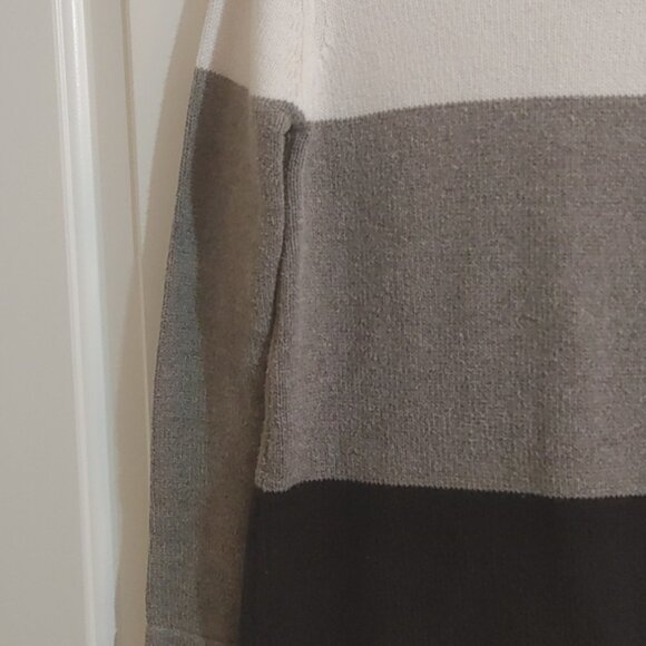 3/$25 JOE FRESH kids white gray black sweater dress top tunic small size - Picture 2 of 5